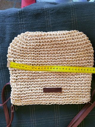 Bolso de rafia