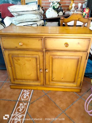 Cómoda de pino taquillón 