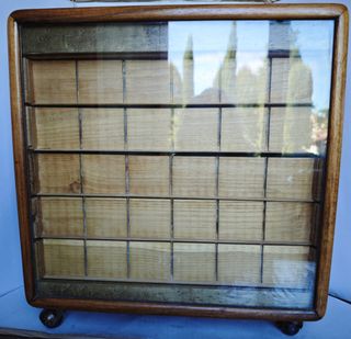 Cassettiera Legno di rovere noce tuia