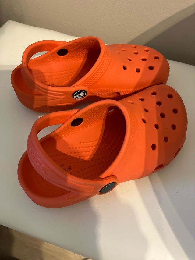 Crocs infantiles talla 10