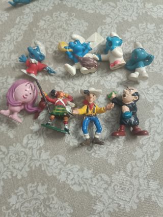 Figuras de pitufos antiguas marca Peyo y comics 