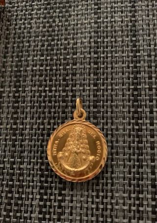 Medalla Virgen del Rocio de oro 18 k
