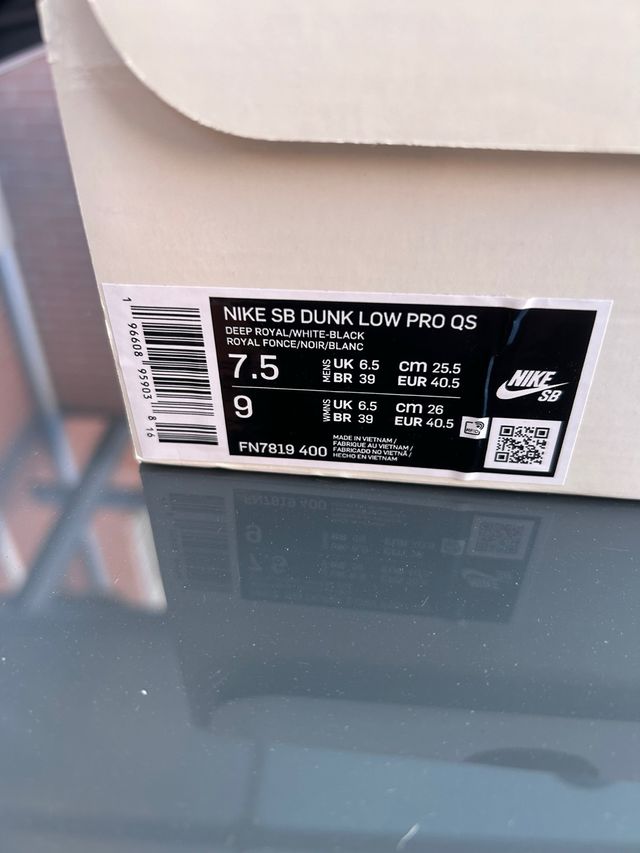 Sb dunk x born & raised