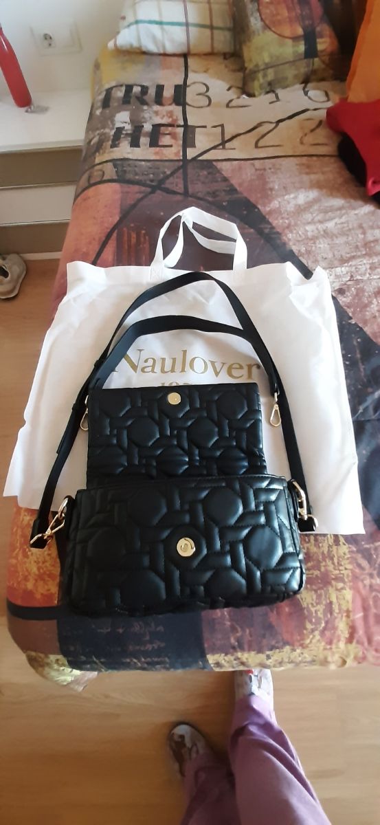 Bolso Negro Naulover