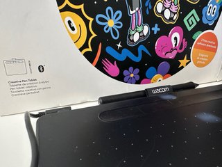 Tableta gráfica Wacom Intuos M