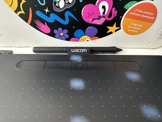 Tableta gráfica Wacom Intuos M