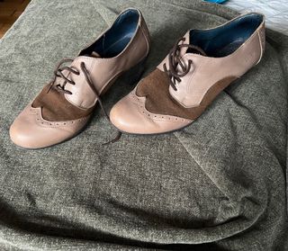 Zapato cordones marron