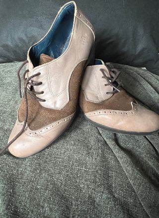 Zapato cordones marron