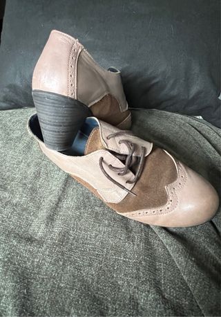 Zapato cordones marron