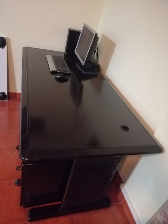 Mesa despacho o estudio