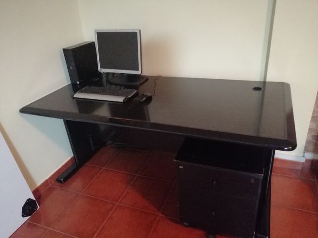 Mesa despacho o estudio