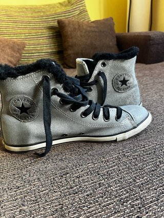 Zapatilla alta-botín converse gris