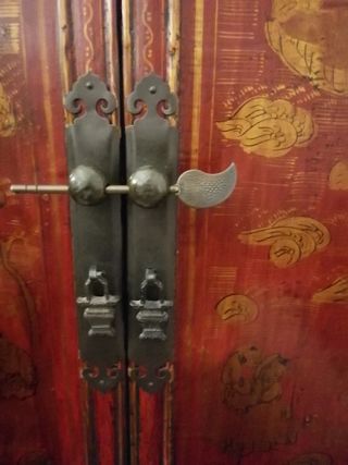 Armadio cinese antico Ajuar