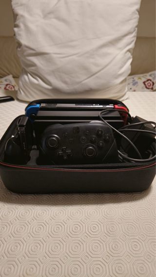 NINTENDO SWITCH Y MANDO PRO