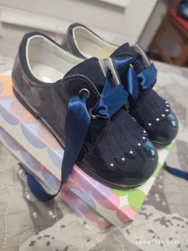 Zapatos andanines número 24