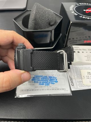 Reloj G-shock DW-6900BBN-1ER