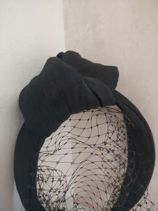 Diadema tocado negra 