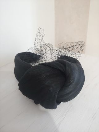 Diadema tocado negra 