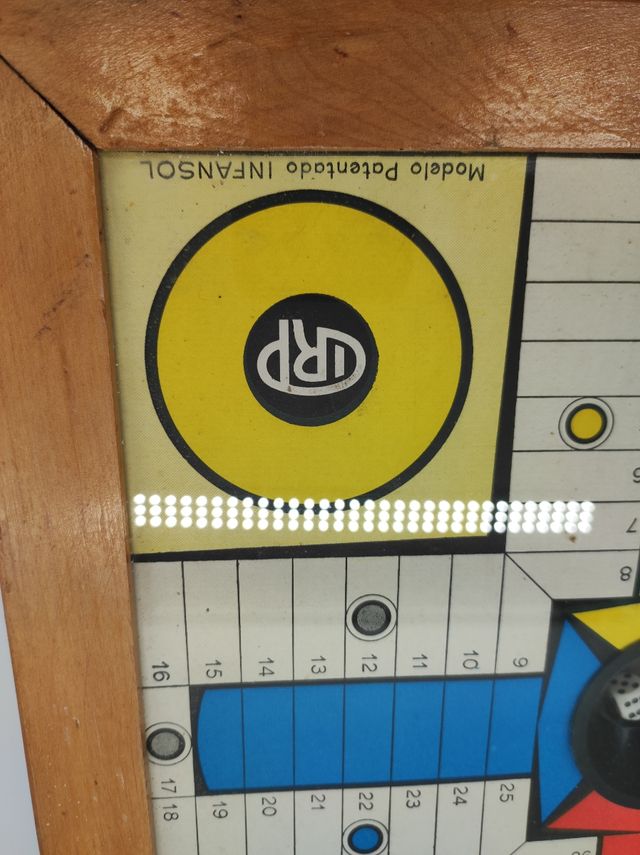 TABLERO PARCHIS Y OCA ANTIGUO MADERA y CRISTAL