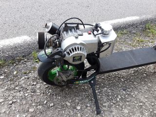 Patinete gasolina