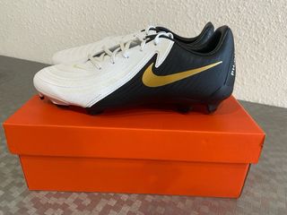 Botas futbol Nike mujer 41