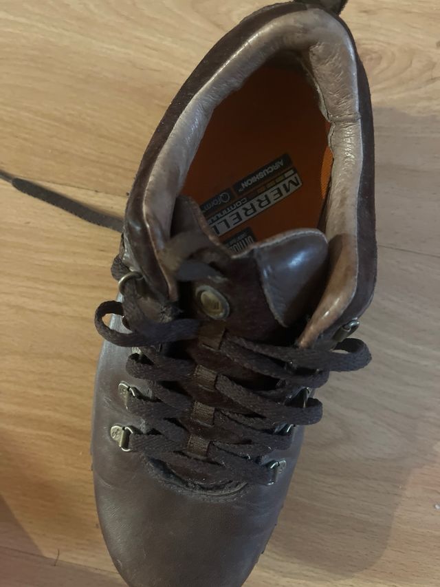 Zapatillas montaña merrell