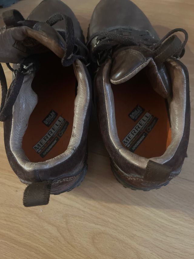 Zapatillas montaña merrell