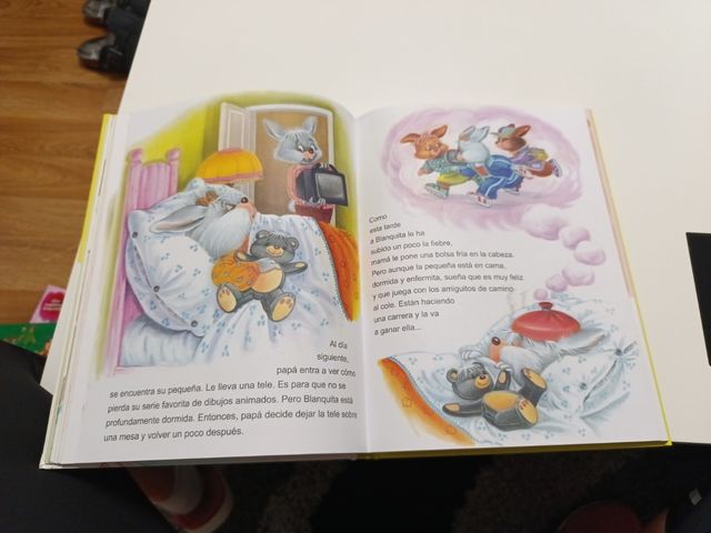 CADA NOCHE UNA HISTORIA CON BLANQUITA