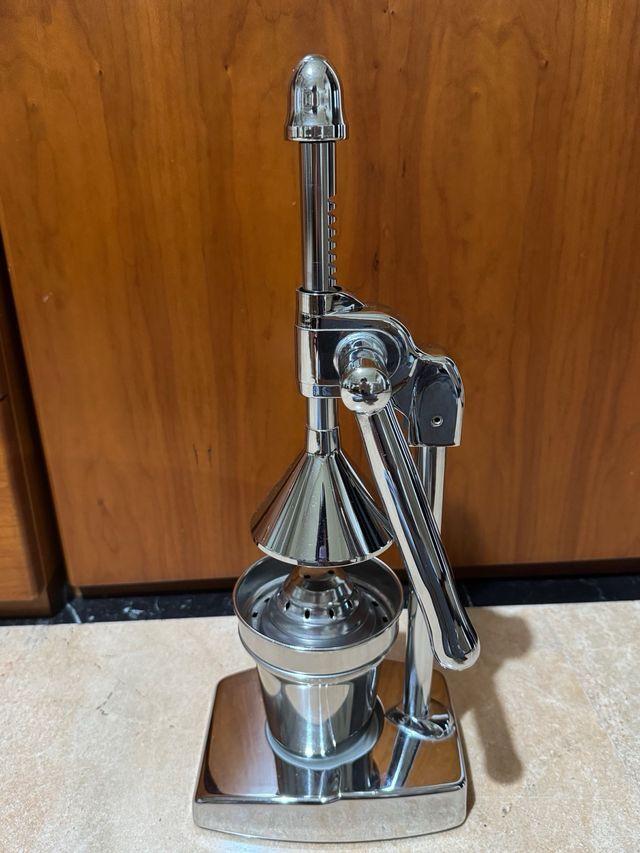 Exprimidor manual acero inoxidable galvanizado