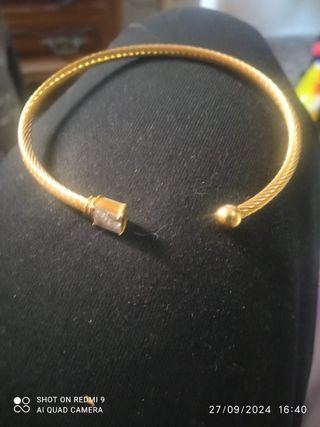 Pulsera brazalete de oro 14 kilates