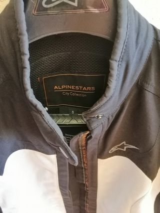 Cazadora mujer para moto de verano y protecciones