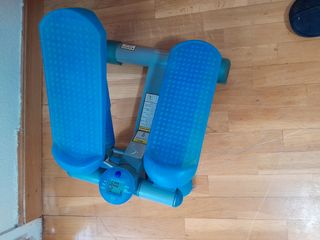 Vendo maquina para fortalecer piernas