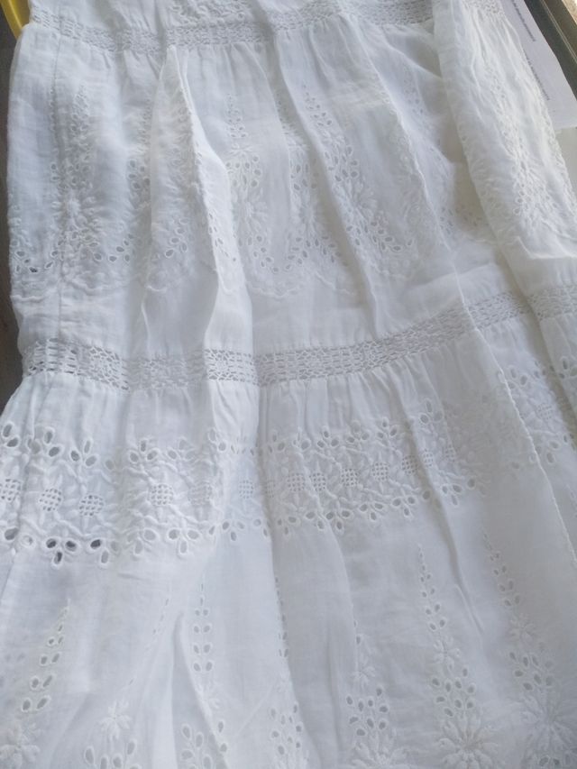 Vestido Bordado Lino blanco