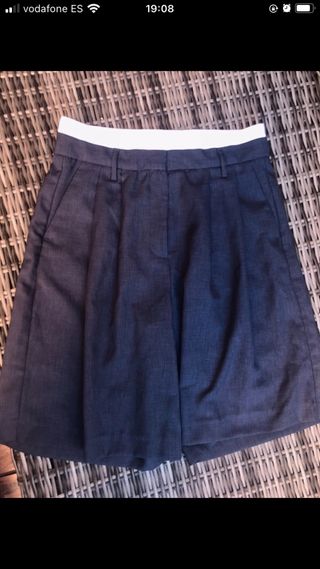 Bermuda bershka talla 38