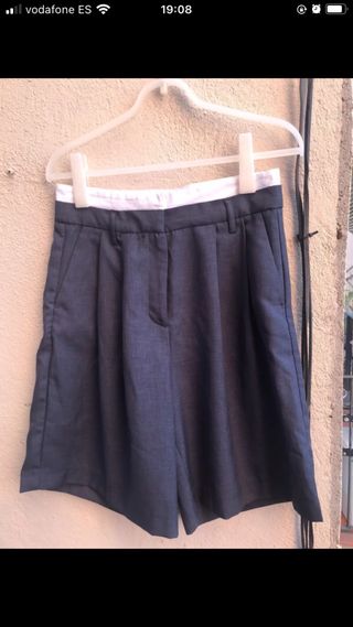 Bermuda bershka talla 38