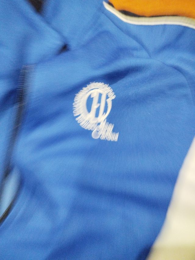 Chandal centro educativo vicencianos