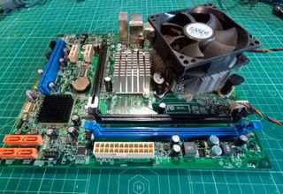 MedionPC MS-7653 - 775 LGA - E5800