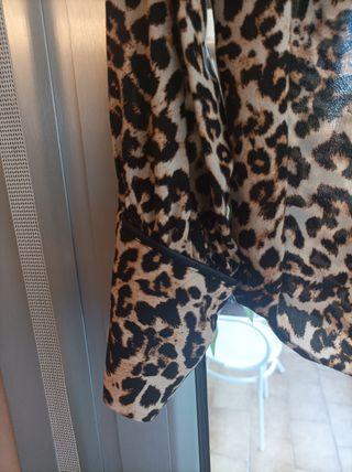 Camisa estampada leopardo 