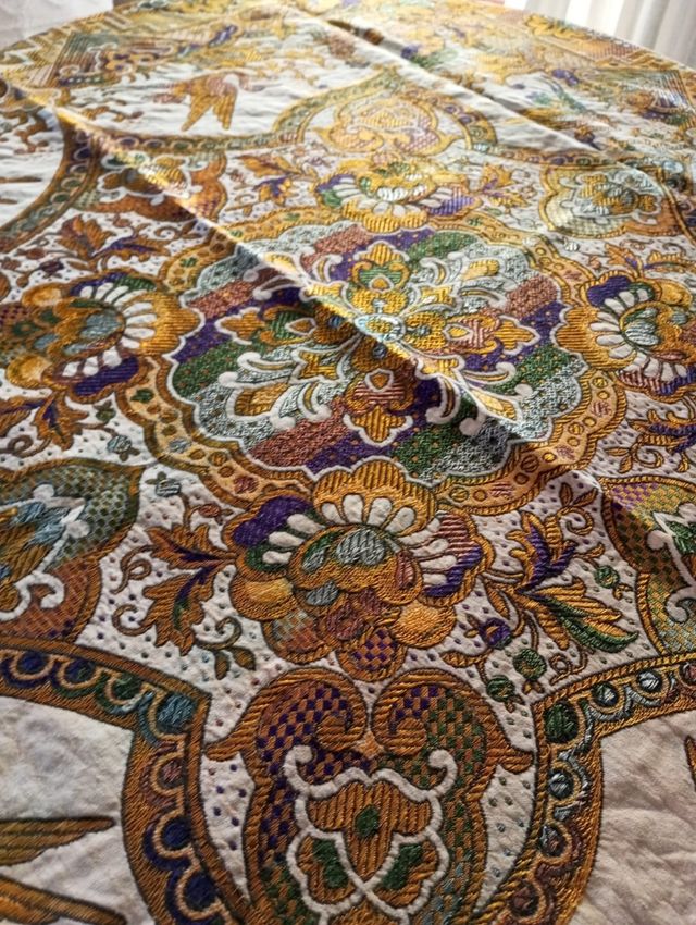 TAPPETO MORESCO ANTICO E TRAPUNTA MORESCA.