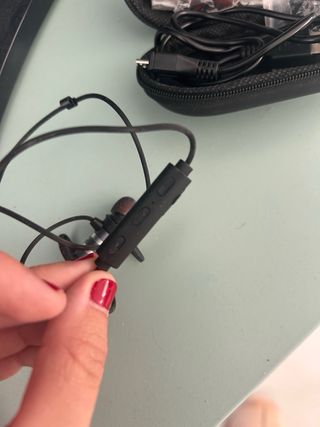 Cascos inalambricos nuevos