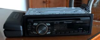 Radio de coche pionner
