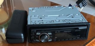 Radio de coche pionner