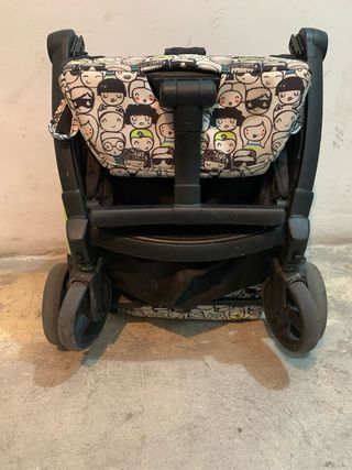 Silla paseo tuc tuc cierre libro