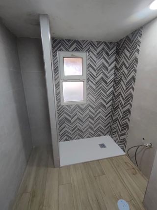 Reformas ,baños, cocinas,solados,pladur y pintura