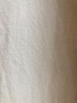 Cortinas beige con ollaos