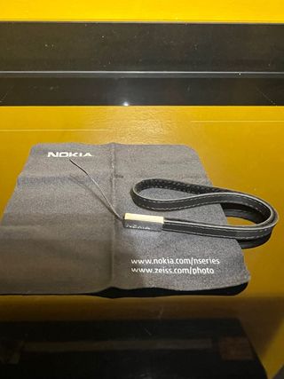 Laccetto nokia piu panno nokia