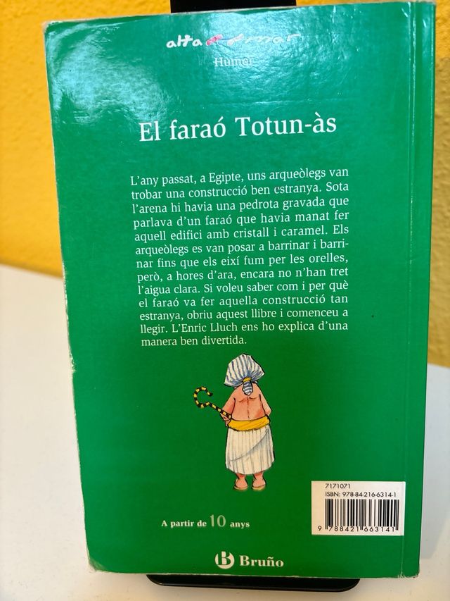 Libro “ El faraó Totun-às”