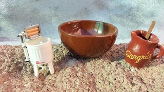 Lote de imanes y cuenco