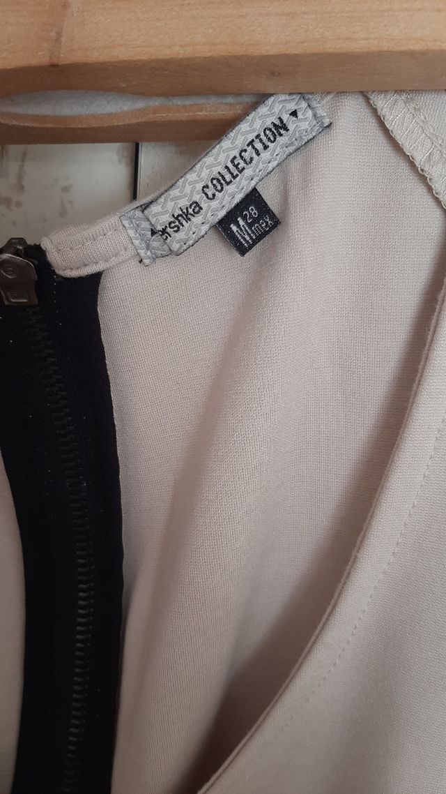 Vestido elástico Bershka Talla M