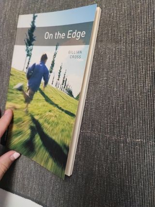 Oxford Bookworms 3. on the Edge